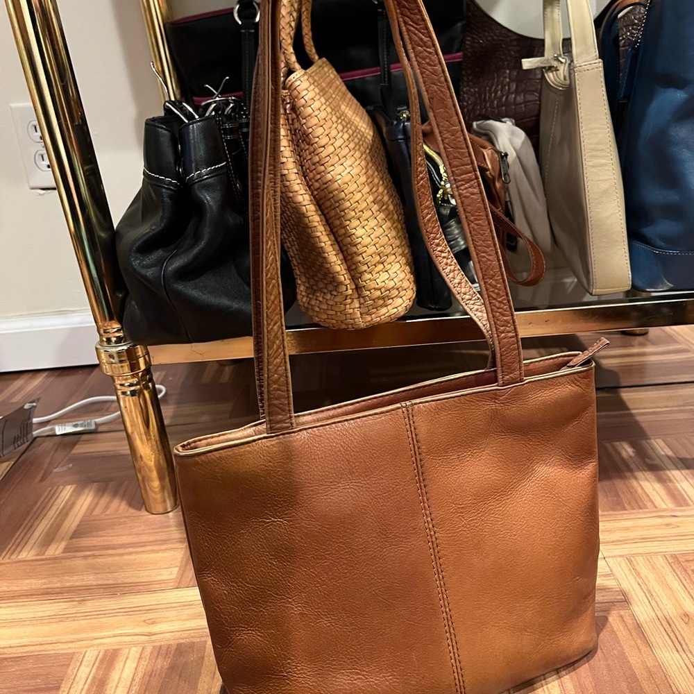 Classic Brown Leather Shoulder Bag